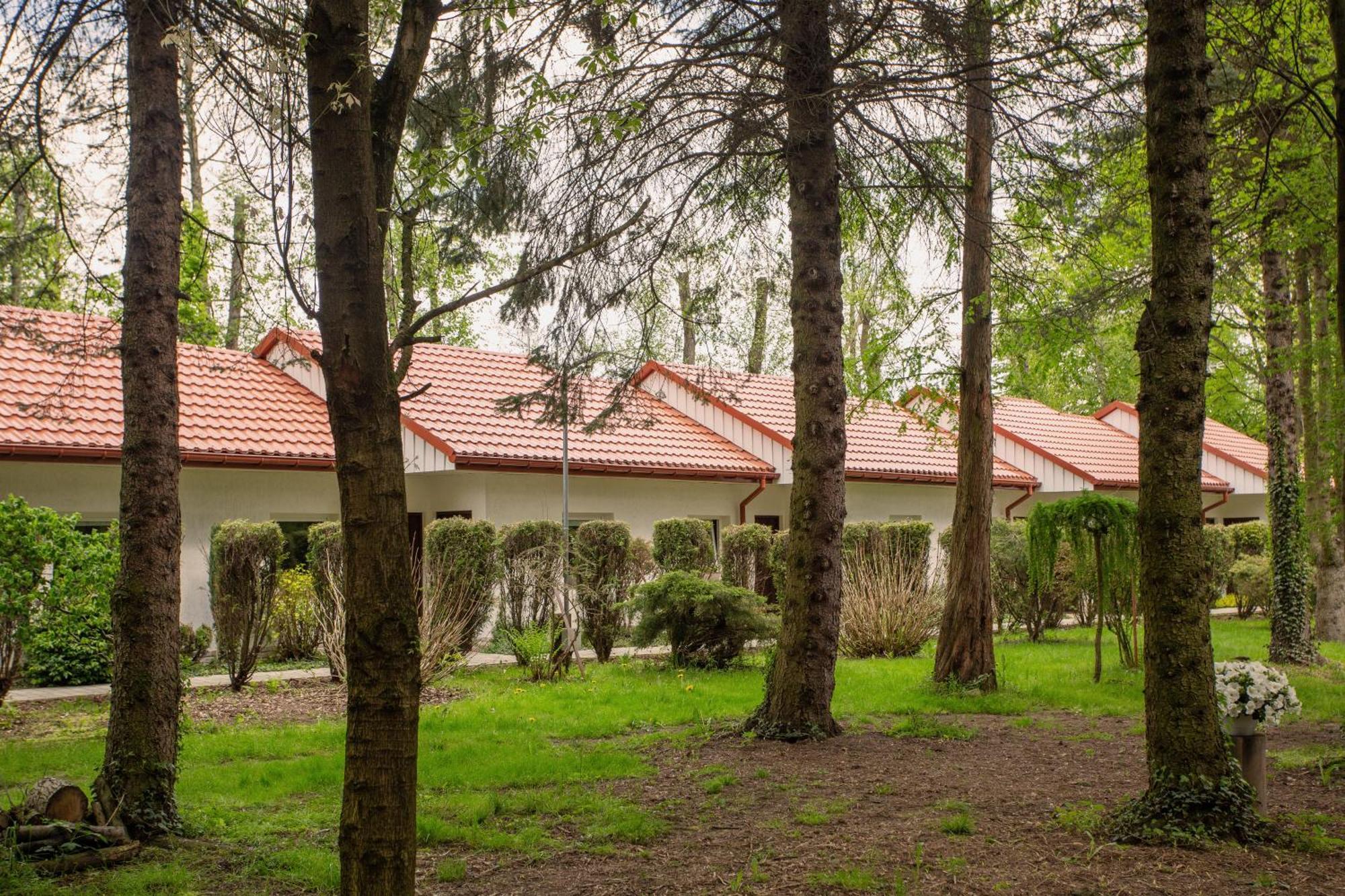 Noclegi Pod Debem U Jakuba Niepolomice Exterior photo